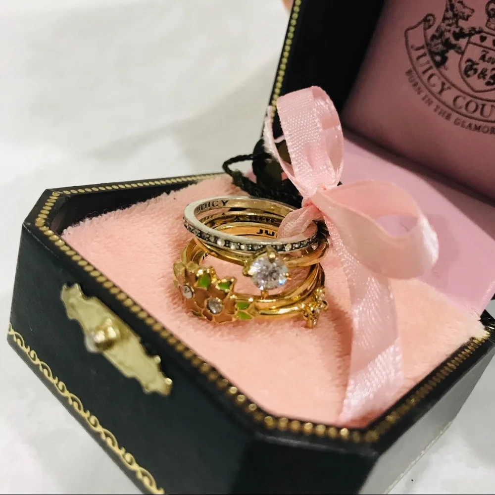 JUICY COUTURE stack ring set. Size 7 - Picture 6 of 9